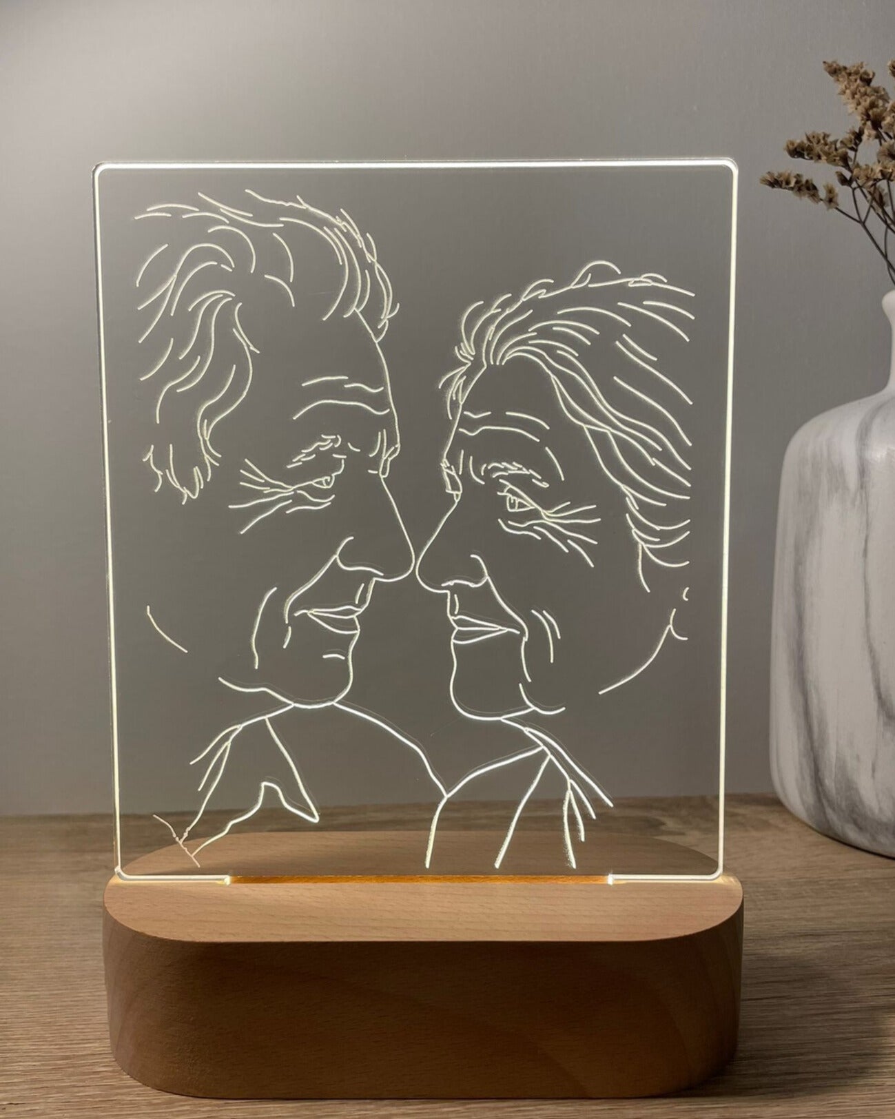 AuraLine™ — Line Art Lamp