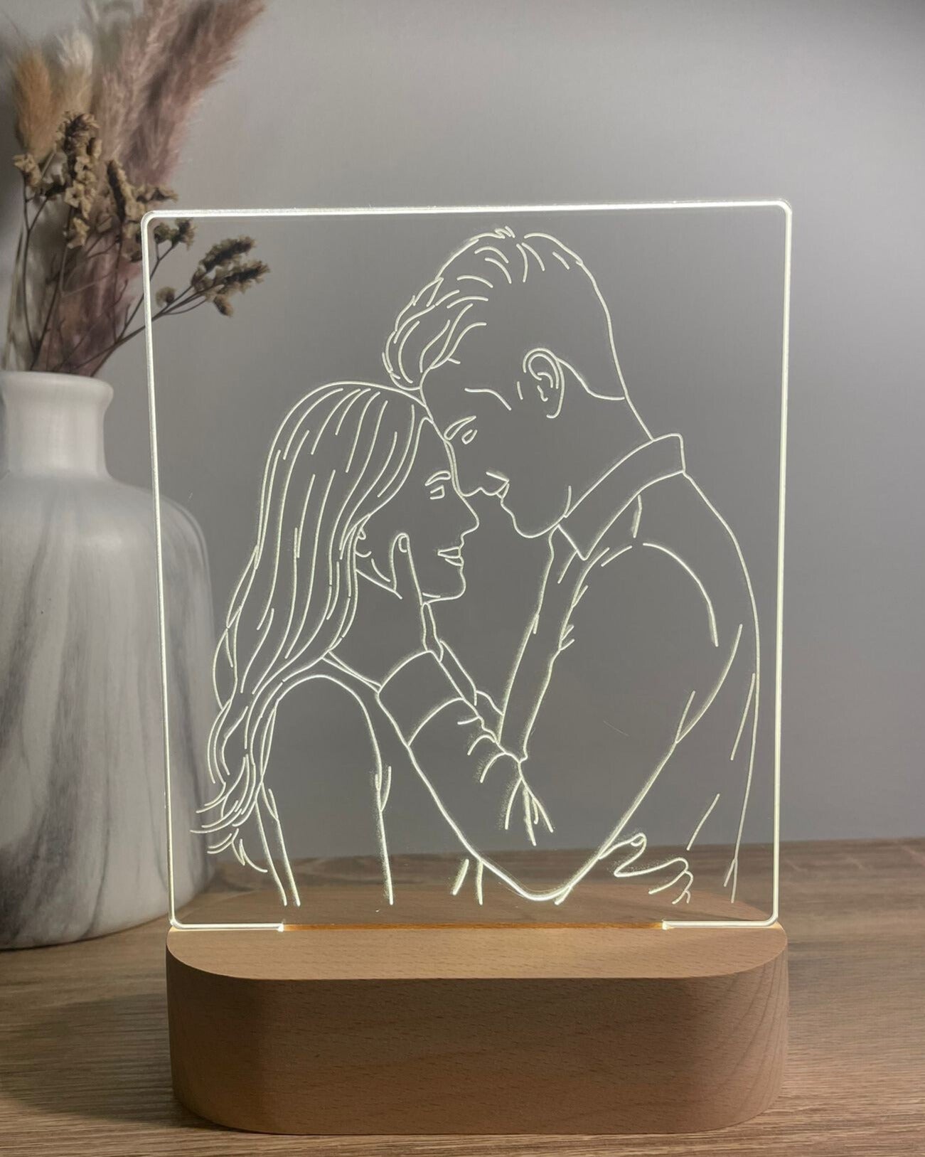 AuraLine™ — Line-Art Lampe